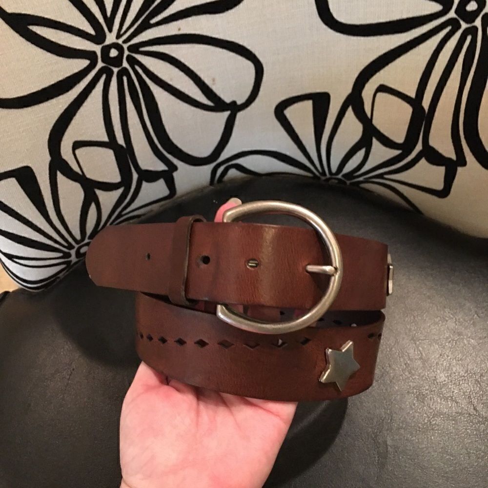 SILVER STAR Stud Diamond Punch-out Belt!